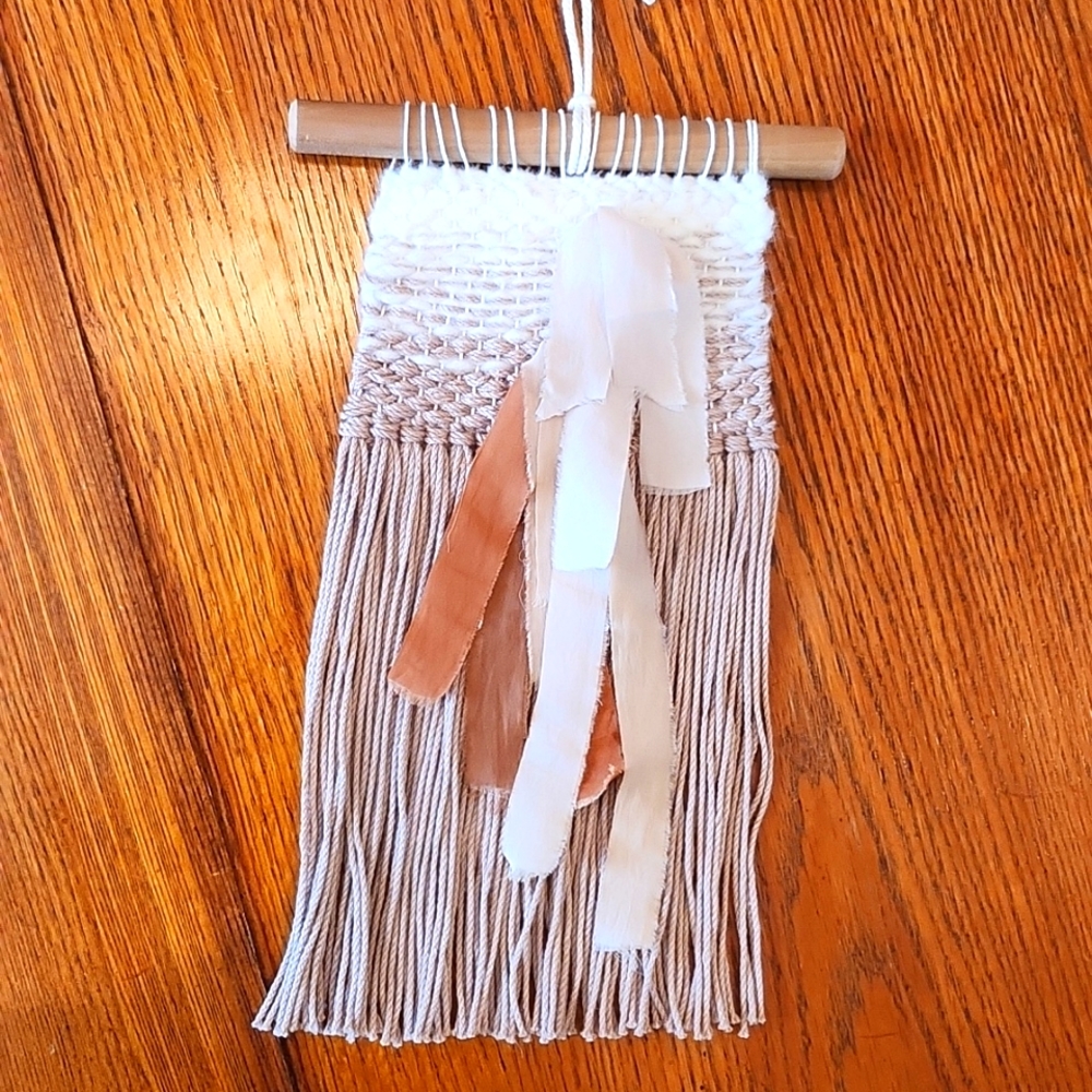 Terracotta days mini wall hanging